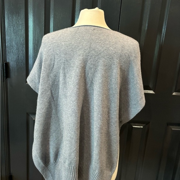 Gray V-Neck Women's Sweater - Picture 3 of 4